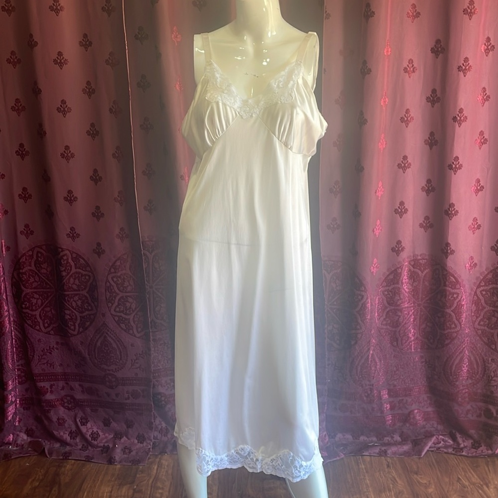 Vintage White Lace Nylon Bestform Slip Dress Size 14